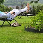 Holiday park Sauerland-tinyworld - Ihr Tiny Am Rande Des Sauerlandes, Naehe